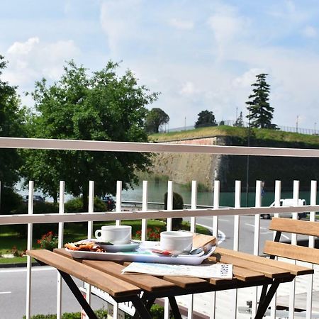 Lake Moments Peschiera del Garda Exterior foto